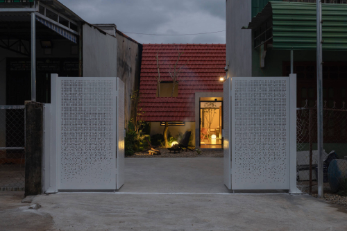 Nhà Nam Đà - Kiến trúc được khởi tạo từ những bất lợi thực tế | 24Minimalist Architecture